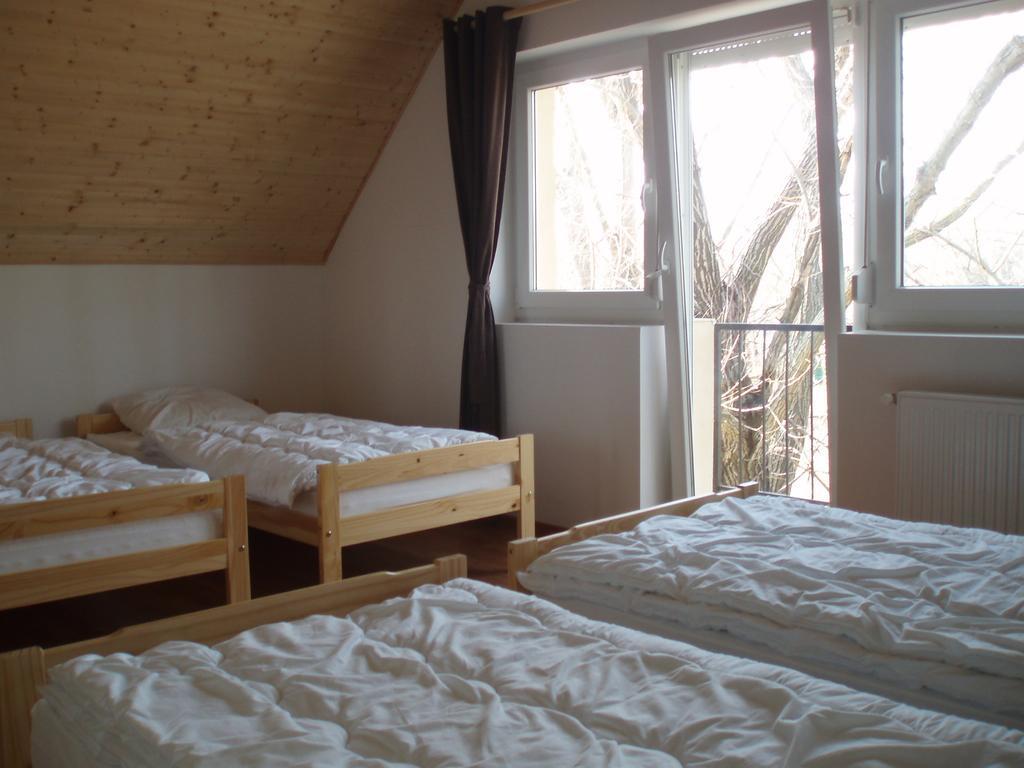 Balaton Villa 根尼斯迪亚斯 客房 照片
